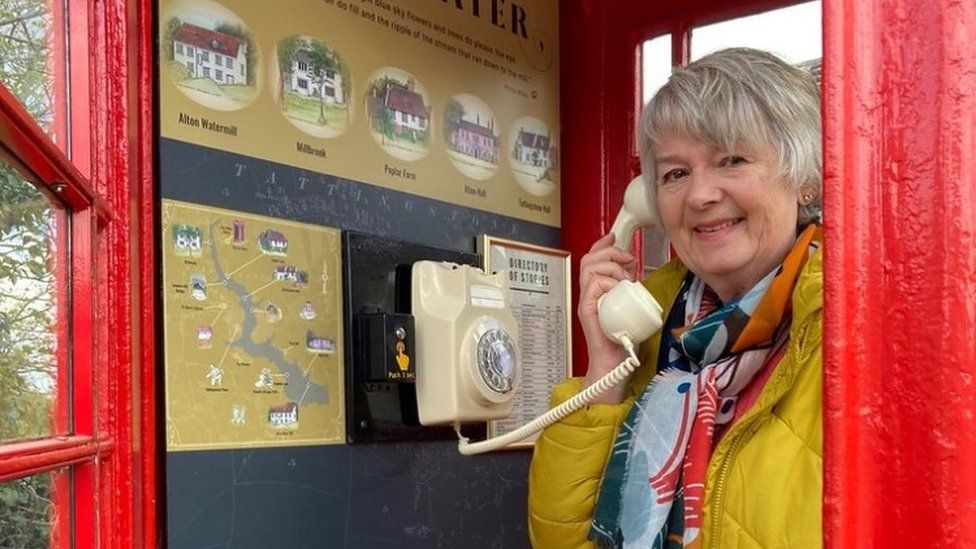 Suffolk phone box tells tales of buildings lost to reservoir - BBC News